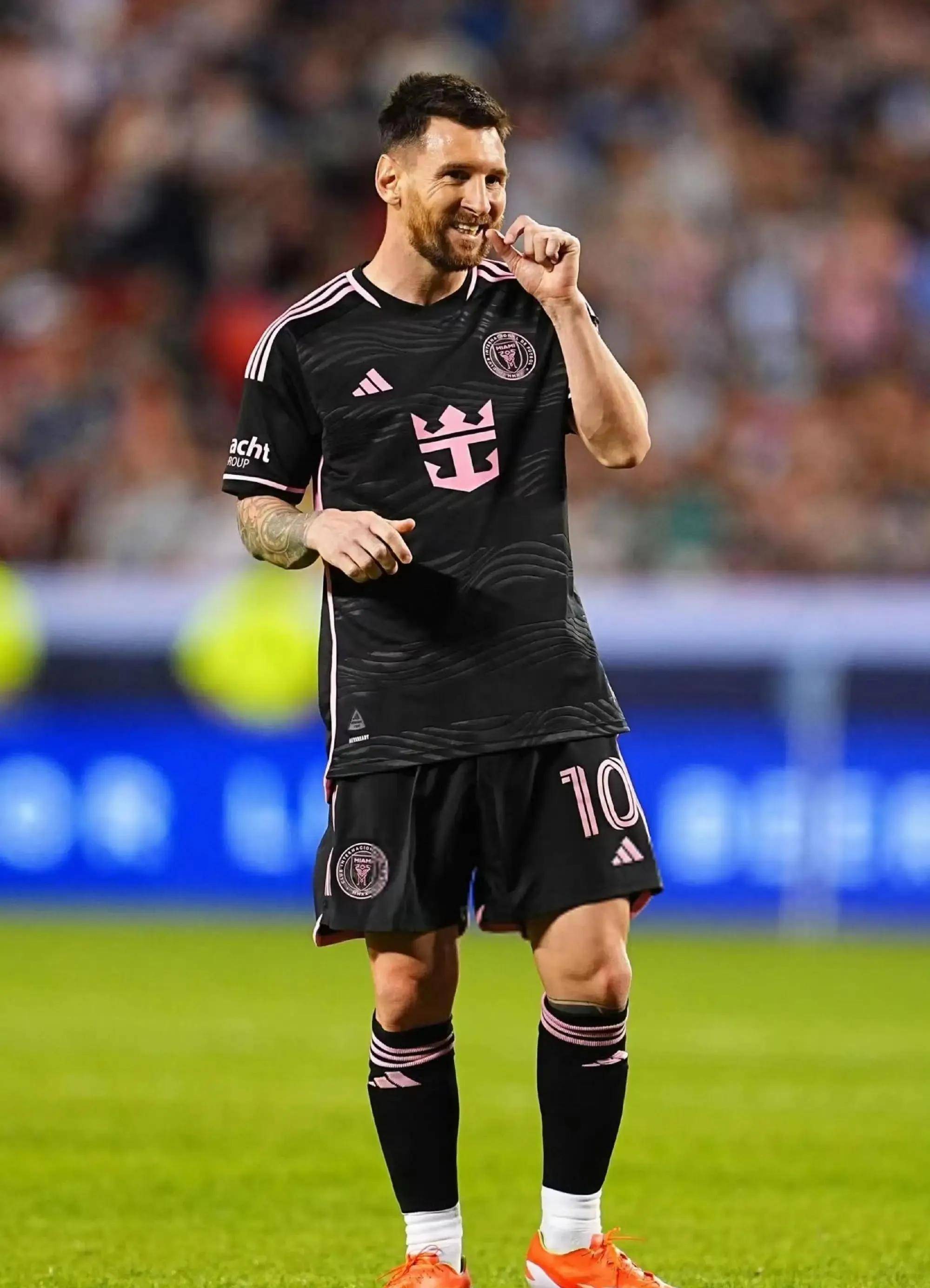 波尔图轻取本菲卡，萨拉赫扑点救主世界杯的简单介绍