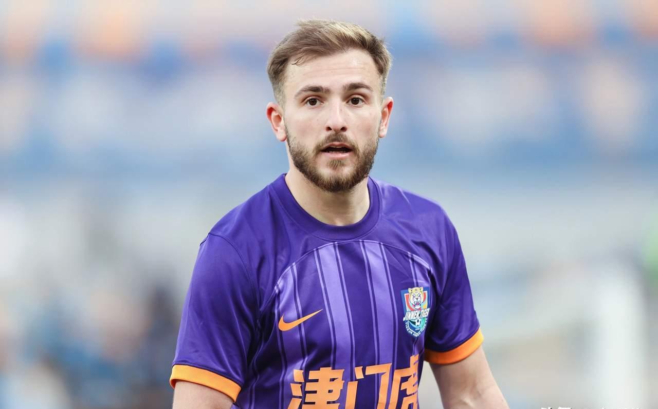 开云体育入口-热血对决：天津泰达对阵山东泰山的简单介绍