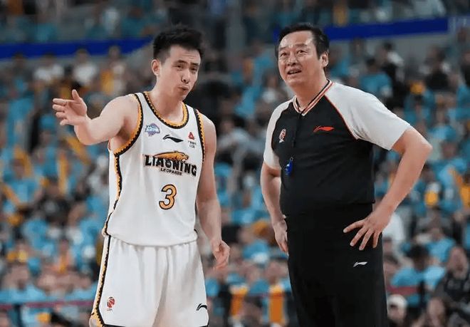 开云体育APP下载-雄鹿绝杀鹈鹕，赵继伟状态火热